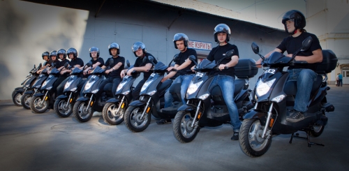 мотокурьеры Tele2